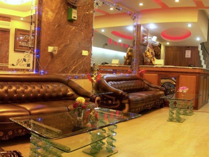 Hotel O Mid Town Delhi Zewnętrze zdjęcie